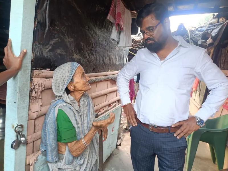 Visiting an elderly resident in Kolkata